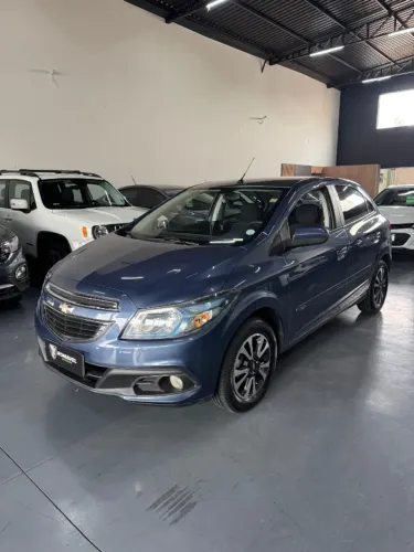 Chevrolet Onix Hatch LTZ 1.4 8V Flex Power Aut. 4P 2014
