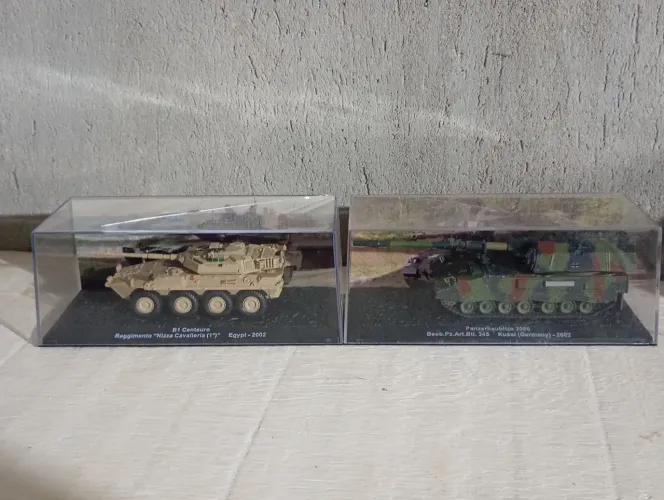 Lote miniaturas blindados de combate