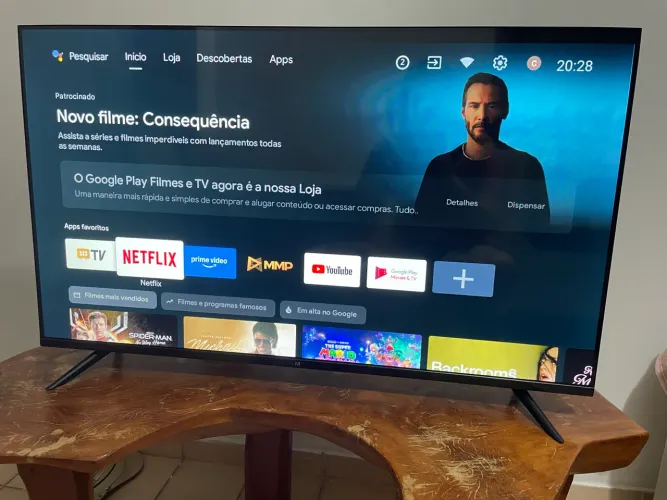 Smart Tv 43, borda infinita e comando de voz
