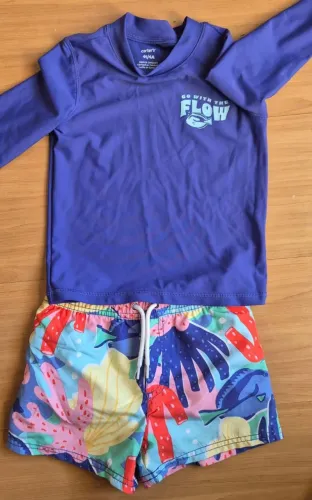 Conjunto de praia Carter's 