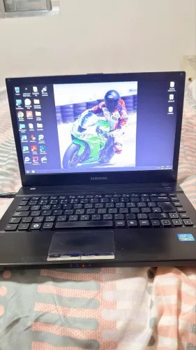 Notebook Samsung i3