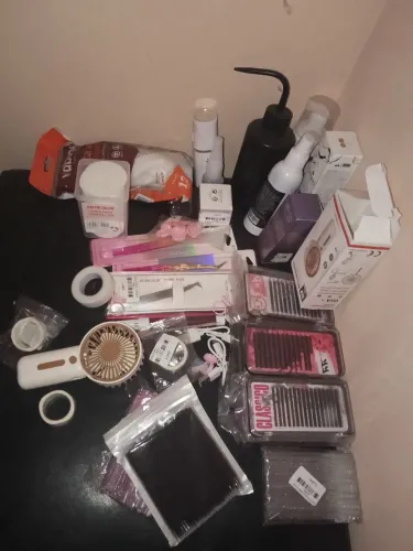 Vendo material completo de extensão de cílios,novo..