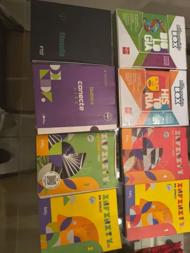 Desapego Livros Ensino Médio São Vicente de Paula Niterói - Ótimo Estado