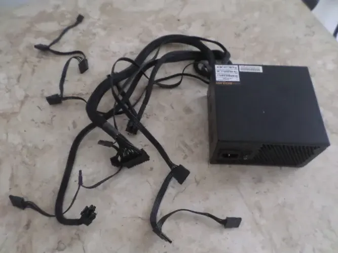 Fonte Desktop 650W