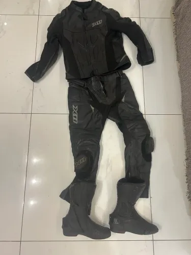 Macacão X11 com bota