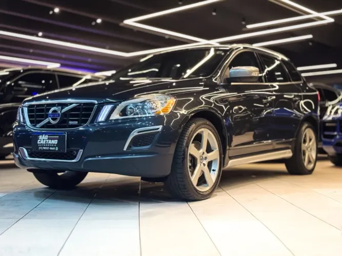 Volvo XC-60 XC 60 T-5 Dynamic 2.0 FWD Turbo Gasolina 4P AUT 2013
