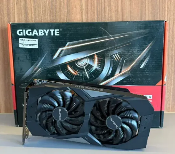 RX 5600 XT 6GB GIGABYTE