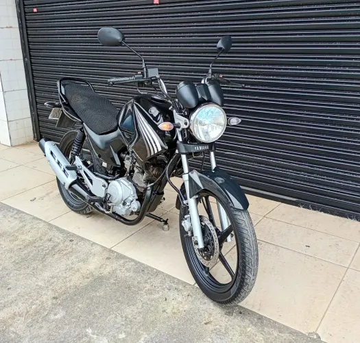 Vendo factor 125. Ano 2010. >Só pra rodar