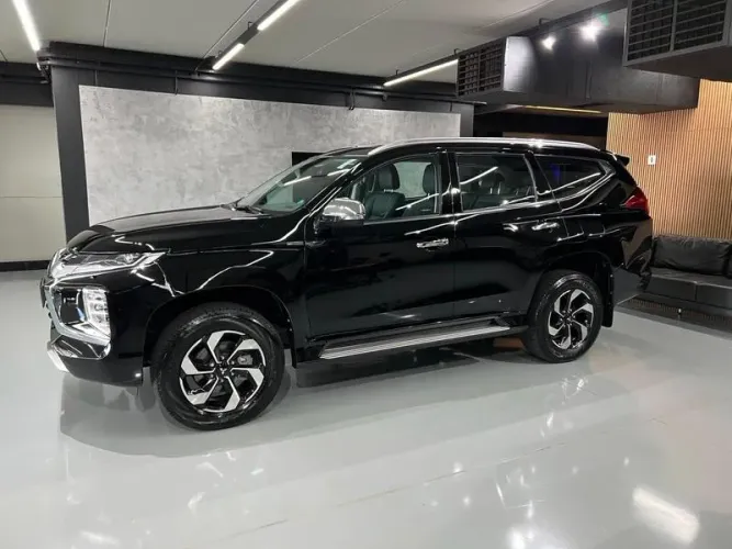 Mitsubishi Pajero Sport HPE-S 2.4 4X4 Diesel AUT 2025