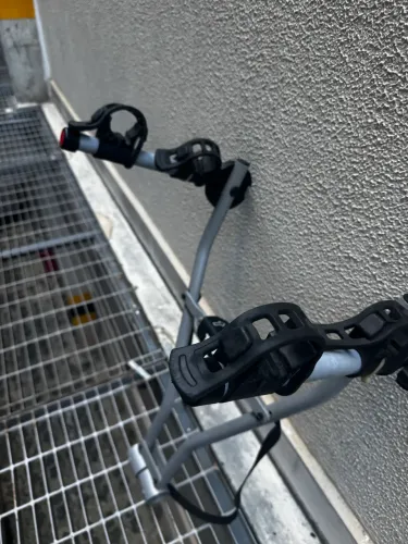 Suporte P/ 2 Bicicletas P/engate Thule Xpress