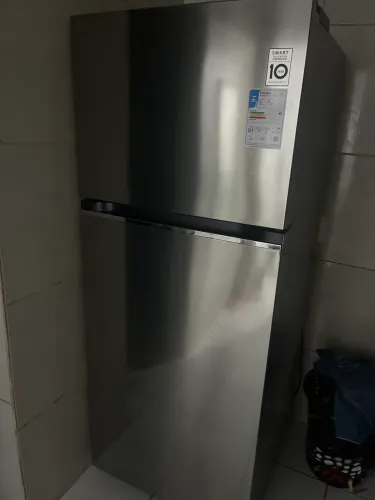 Geladeira LG 395 litros um mês de uso