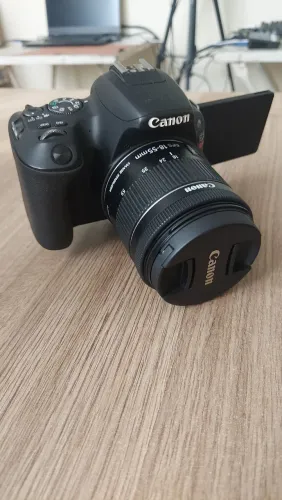 Câmera Canon Sl2