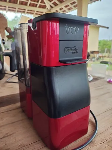 Cafeteira Três Corações Caffitaly System
