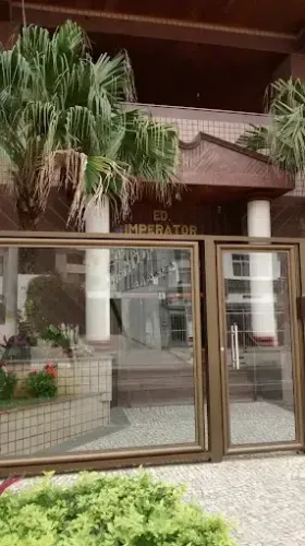 Cobertura Duplex à venda em Cabo Frio-RJ, com 4 quartos, 2 suítes, 2 salas, 4 banheiros, 2
