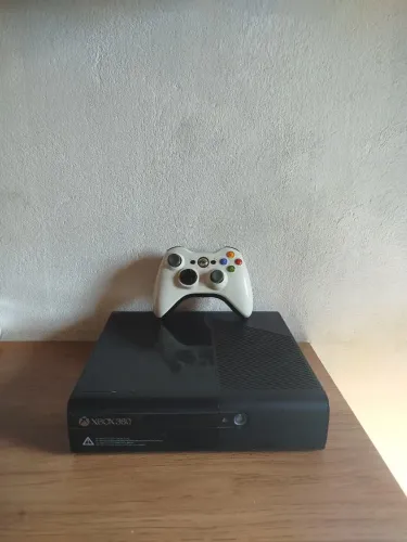 Xbox 360 lotado de jogos