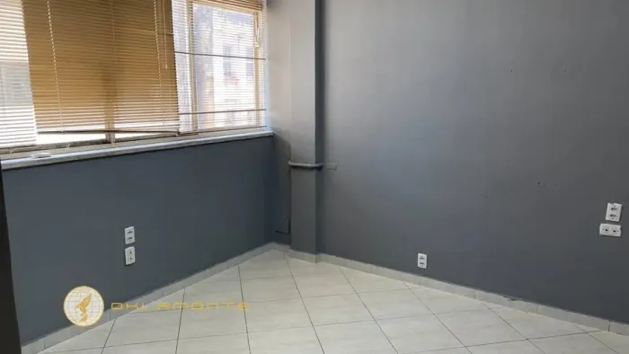 Casa com 1 Quarto(s) e 1 banheiro(s) para Alugar, 36 m² por R$ 1320 / Mês