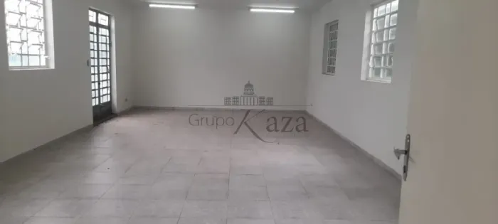 Oportunidade - Sala comercial - Parque Industrial - 150m².
