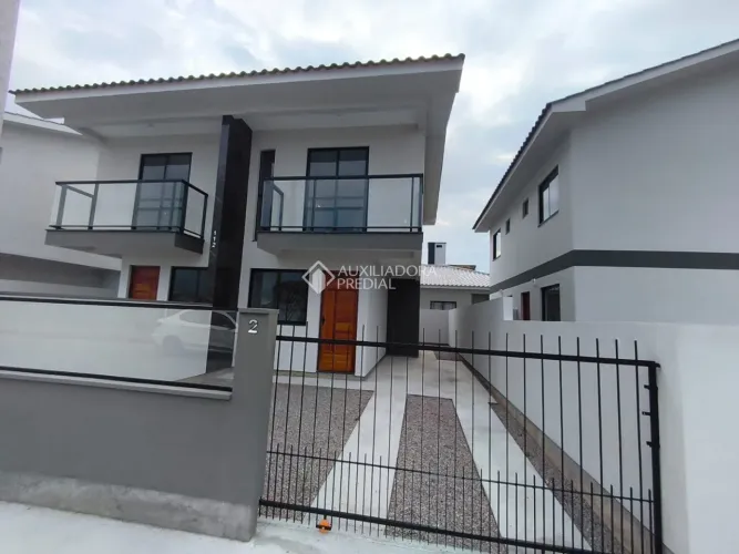 Sobrado em Nova Palhoça, Palhoça