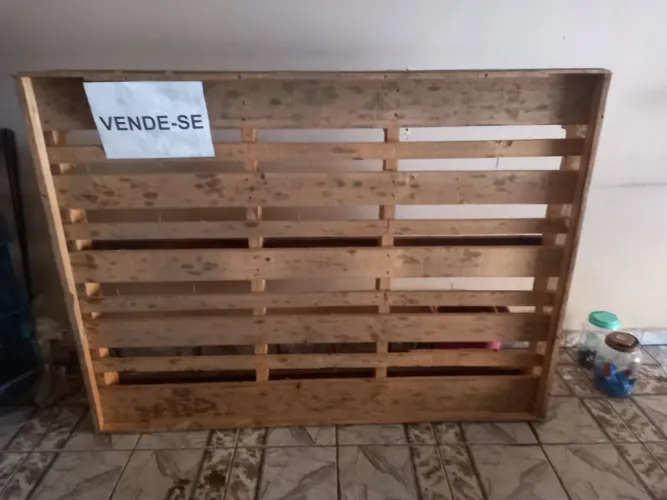 Palete reforçado