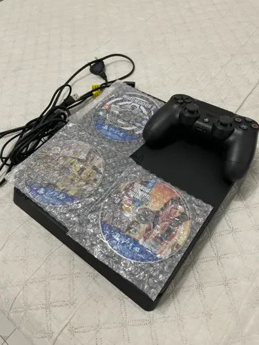Ps4 slim