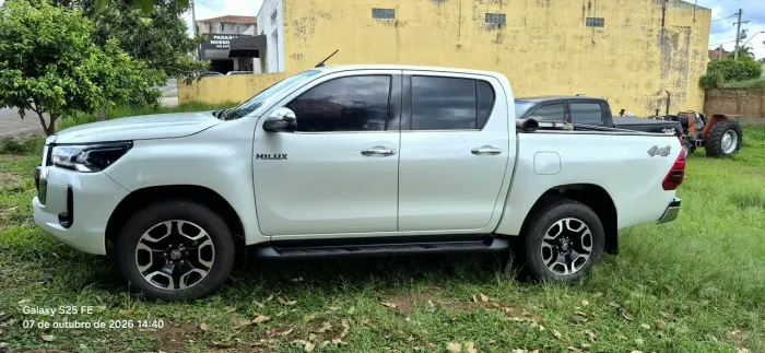 Toyota Hilux CD SRX 4X4 2.8 TDI 16V Diesel Aut. 2021