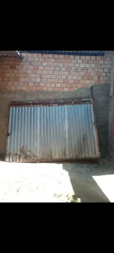 3.25 x 2.25 galvanizado bem conservado 900,00