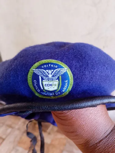 Uniforme escolar do colégio Civico militar 