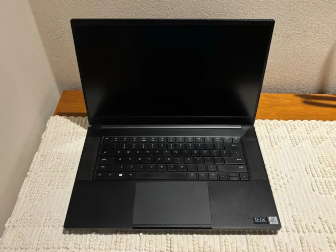 SUCATA LEIA Razer Blade 15? Base 2020 RZ09-0351