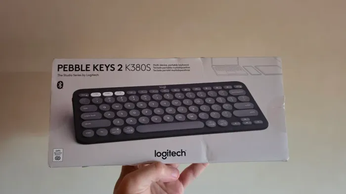Teclado Logitech plebbe keys 2 k380