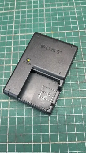Carregador sony cybershot