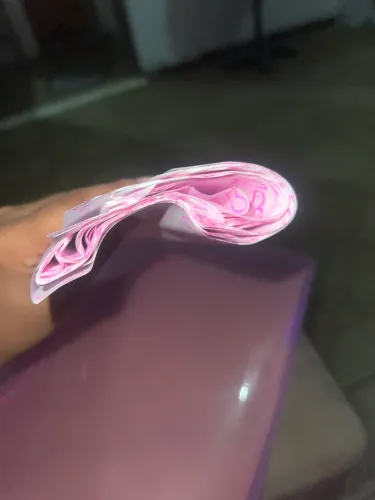 Vendo sacolas e papel de seda premium