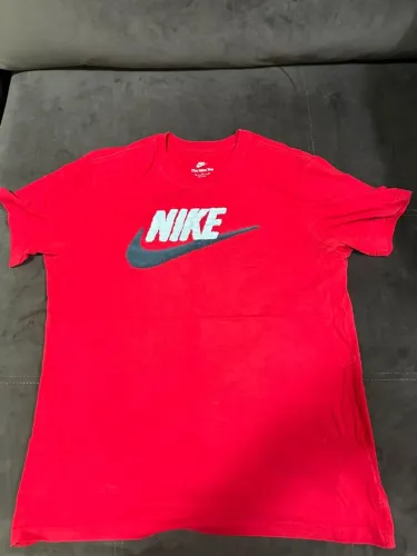 camiseta nike vermelha
