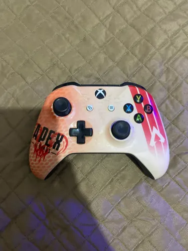 Controle personalizado xbox one. 2 botões extras 