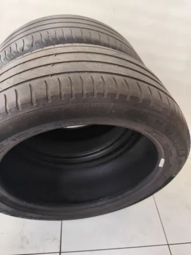 2 pneus Michelin 225/45 r17