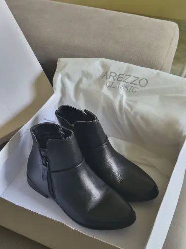 Bota couro Cano curto feminino
