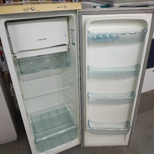 Refrigerador Electrolux DB53x 220