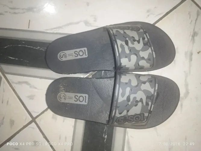 Chinelo slide