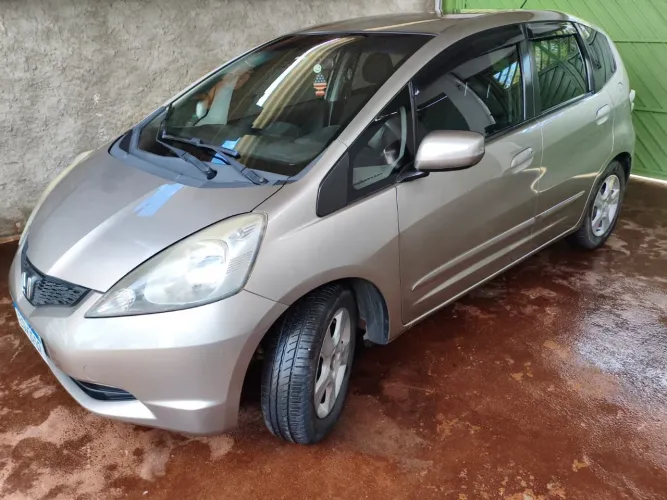 Honda Fit LX 1.4/ 1.4 Flex 8v/16v 5P Aut. 2011