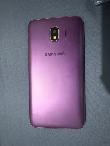 Galaxy J4 
