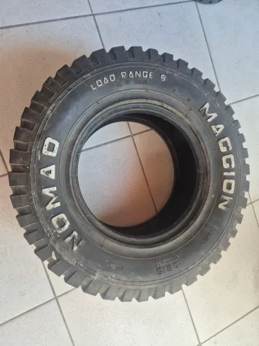 Pneu estepe aro 15