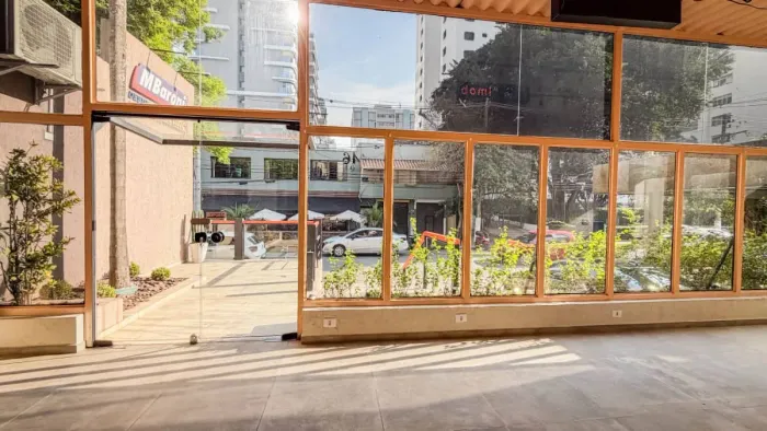 Loja na Rua Guarará, 46 450 m²
