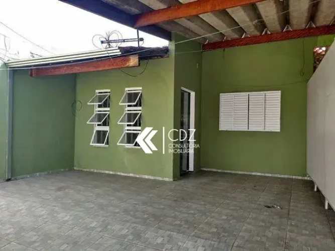 Casa com 3 Dormitórios à Venda no Jardim Santa Cecília - Sorocaba/SP