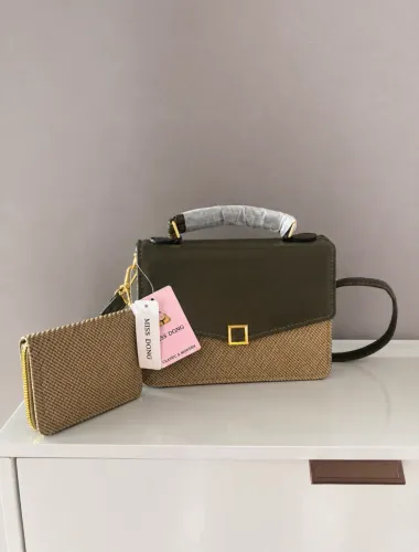 Bolsa nova linda ainda na etiqueta