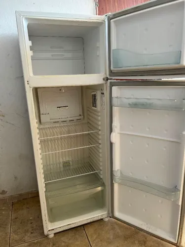 Geladeira consul