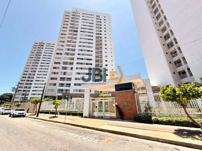 Vende-se imóvel nascente com 2 quartos, varanda e vaga - Alvaro Weyne