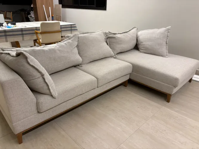Sofá Chaise Luciana Móveis (Ariane) 2,80m