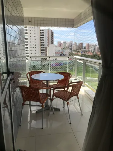 Conjunto de Mesa com 4 Cadeiras Alumínio