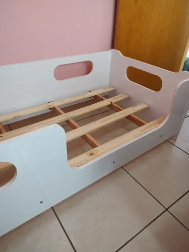 CAMA INFANTIL MONTESSORIANA 