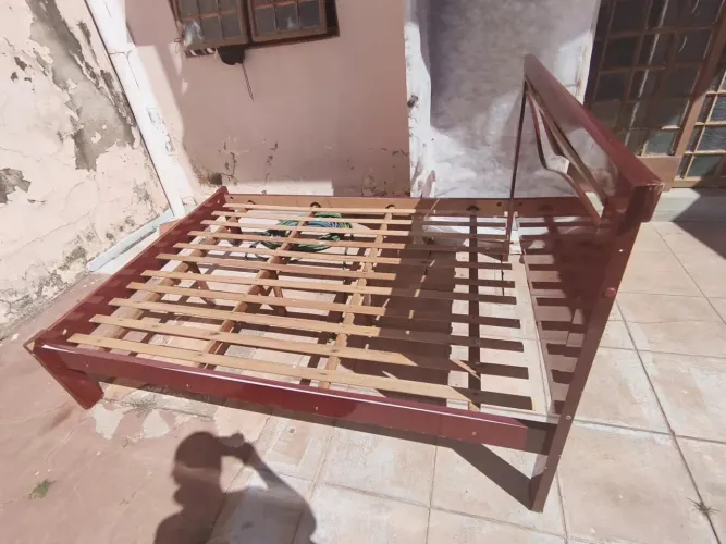 Cama casal reforçada