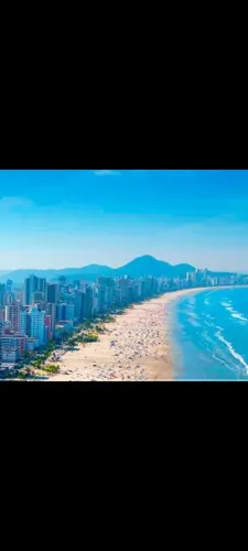 Quarto na praia c/ WiFi 1 quadra da Praia 1 mês de depósito l